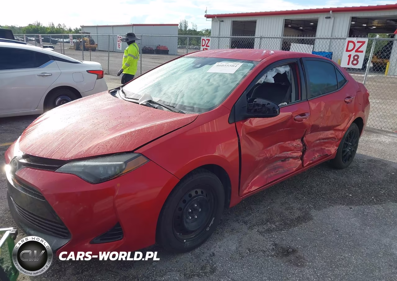 2019 Toyota Corolla Le VIN:5YFBURHE8KP856303 - 12