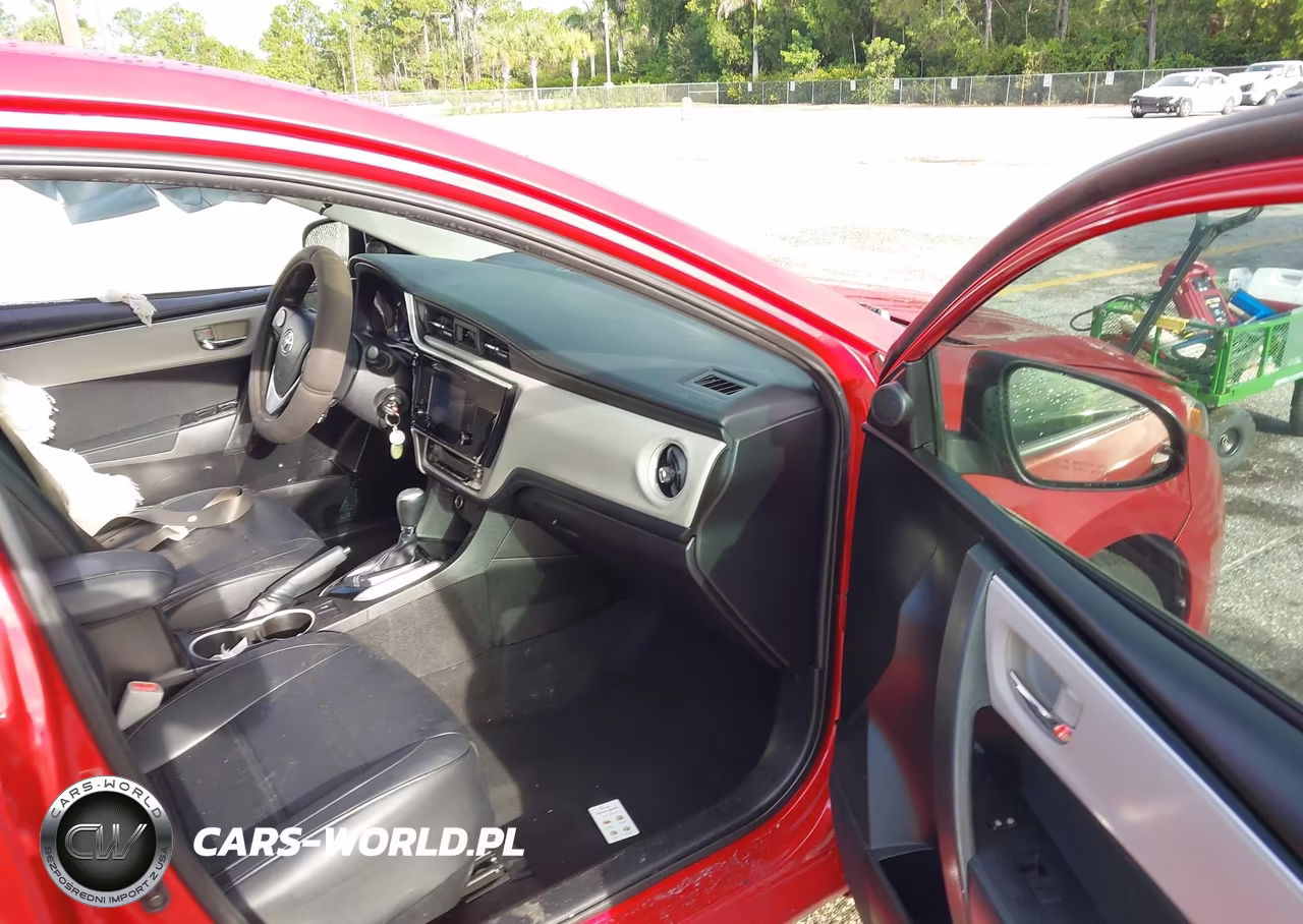 2019 Toyota Corolla Le VIN:5YFBURHE8KP856303 - 5