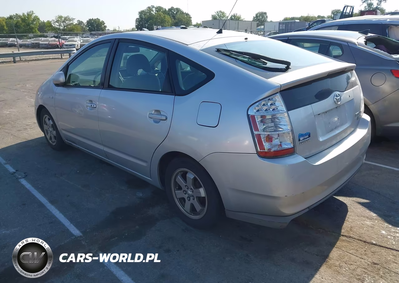 2009 Toyota Prius VIN:JTDKB20UX97828384 - 3