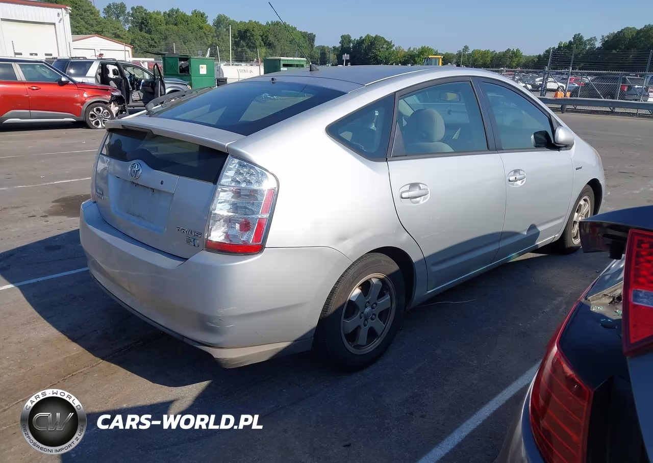 2009 Toyota Prius VIN:JTDKB20UX97828384 - 4
