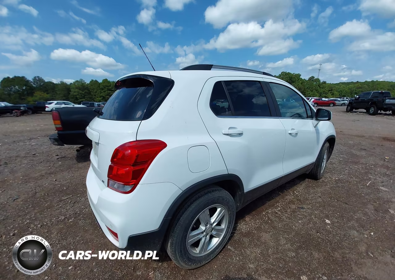 2017 Chevrolet Trax Lt VIN:3GNCJLSB1HL286456 - 4