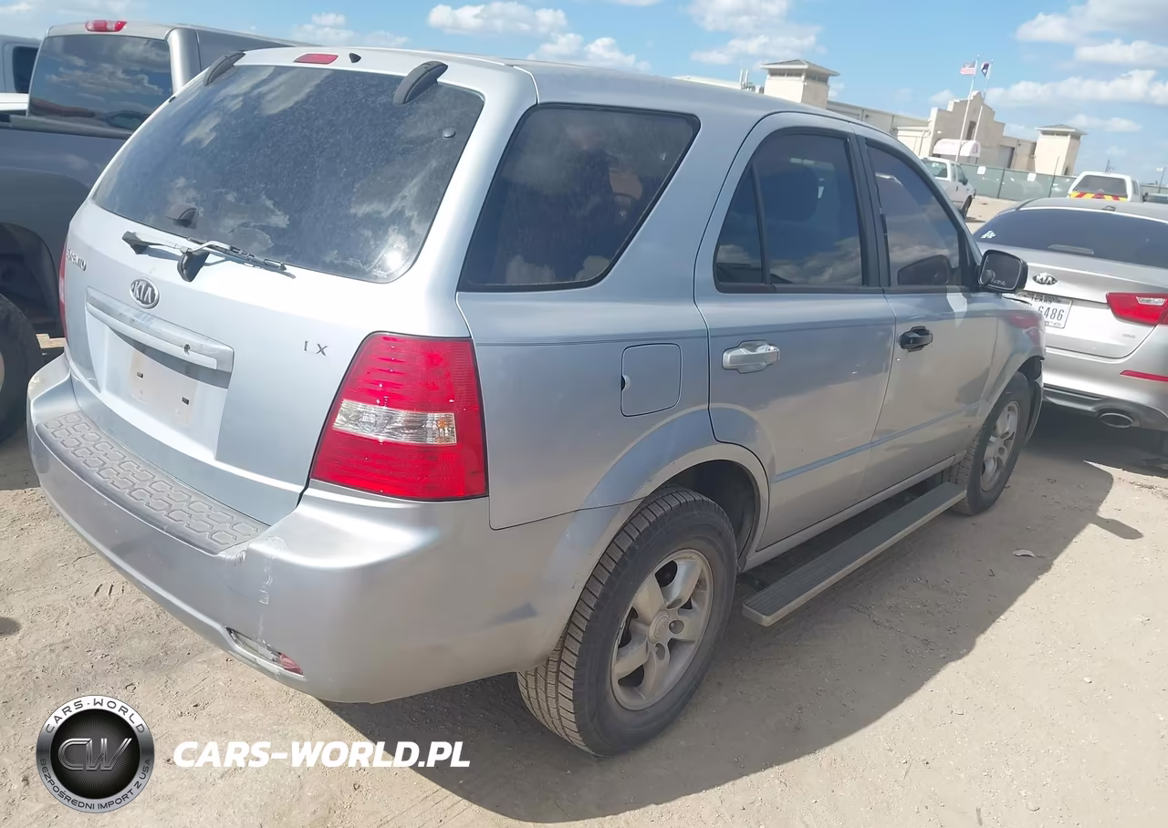 2008 Kia Sorento VIN:KNDJD735785847525 - 4