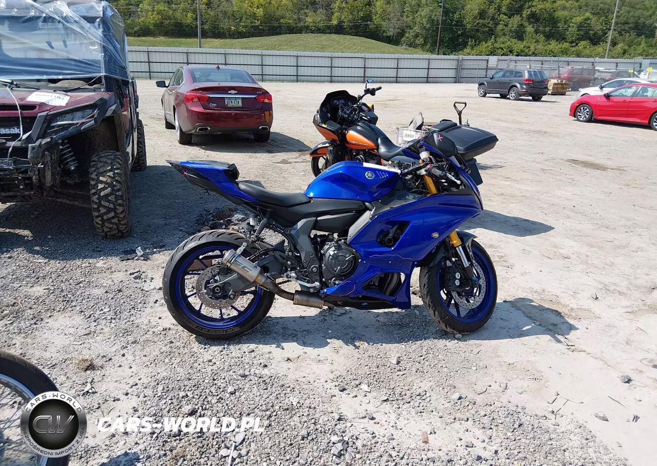 2025 Yamaha Yzfr7 VIN:JYARM38E2SA019526 - 12