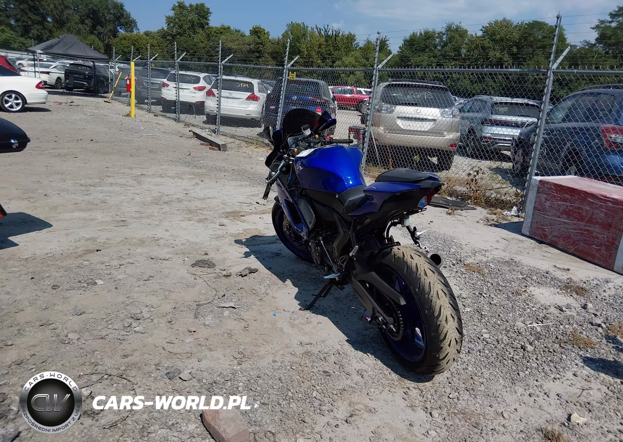 2025 Yamaha Yzfr7 VIN:JYARM38E2SA019526 - 3