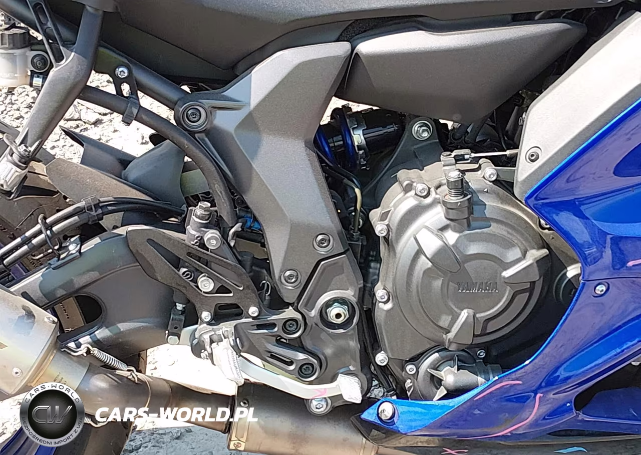 2025 Yamaha Yzfr7 VIN:JYARM38E2SA019526 - 8