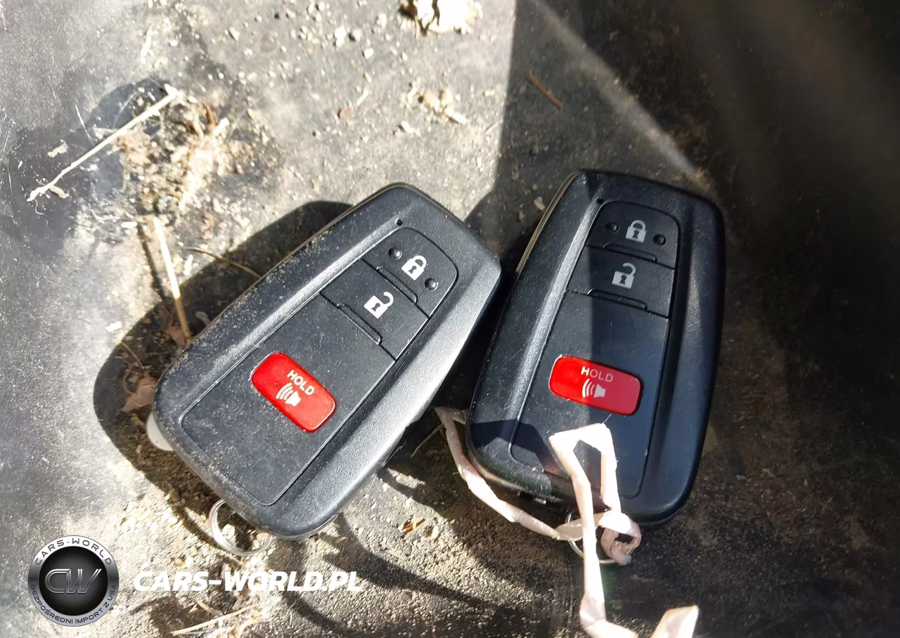 2016 Toyota Prius Two VIN:JTDKBRFU1G3512974 - 11