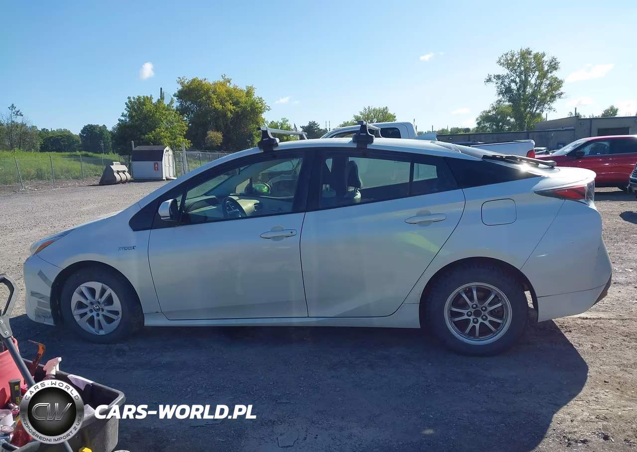 2016 Toyota Prius Two VIN:JTDKBRFU1G3512974 - 14