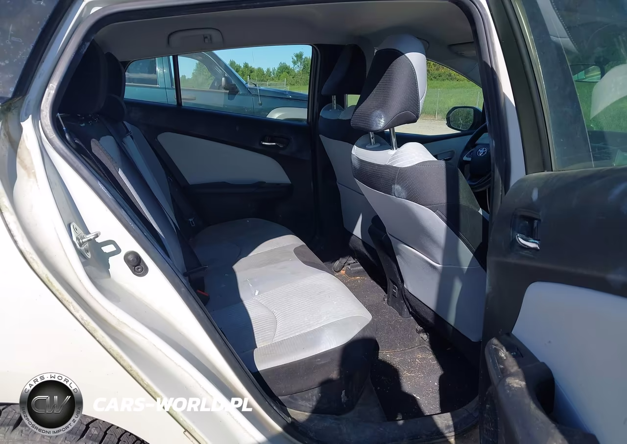 2016 Toyota Prius Two VIN:JTDKBRFU1G3512974 - 8