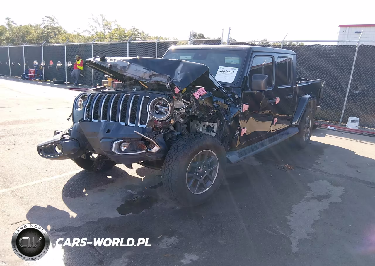 2020 Jeep Gladiator Overland 4X4 VIN:1C6HJTFG6LL106744 - 2