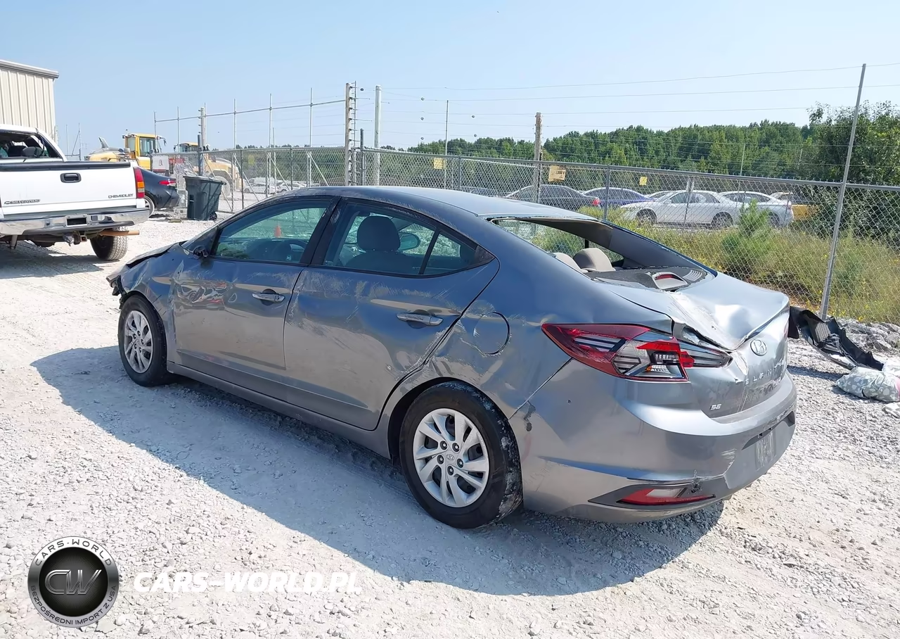2019 Hyundai Elantra Se VIN:5NPD74LF5KH441648 - 3