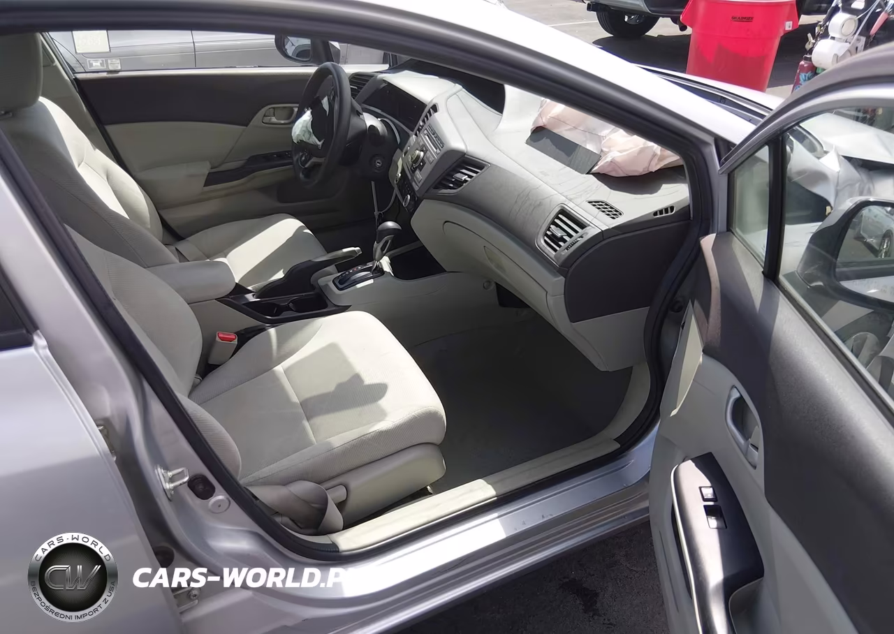 2012 Honda Civic Lx VIN:2HGFB2F5XCH600903 - 5