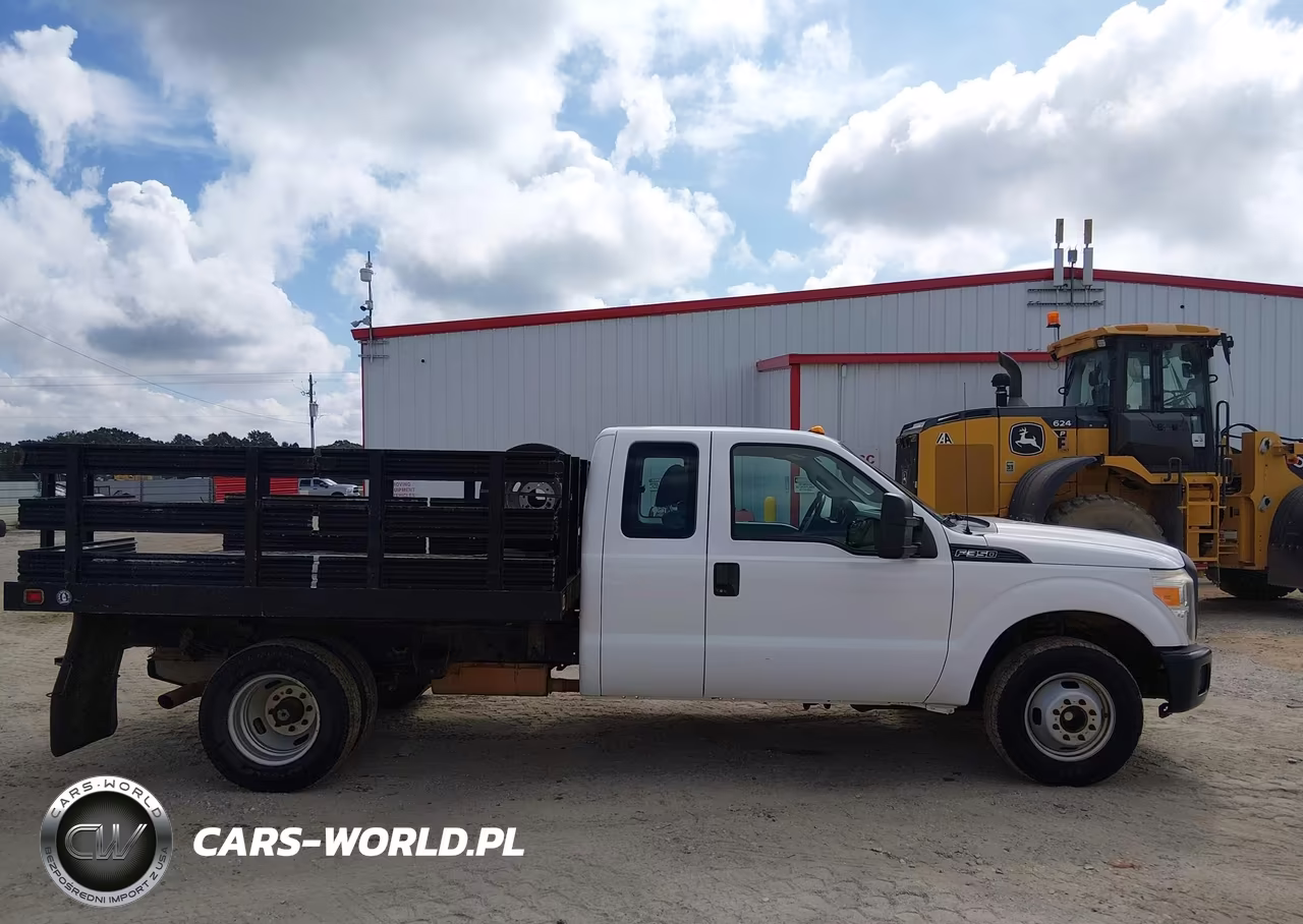 2015 Ford F-350 Chassis Xl VIN:1FD8X3G60FED32019 - 15