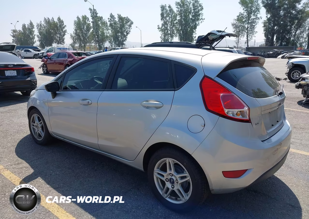 2019 Ford Fiesta Se VIN:3FADP4EJ4KM112358 - 3