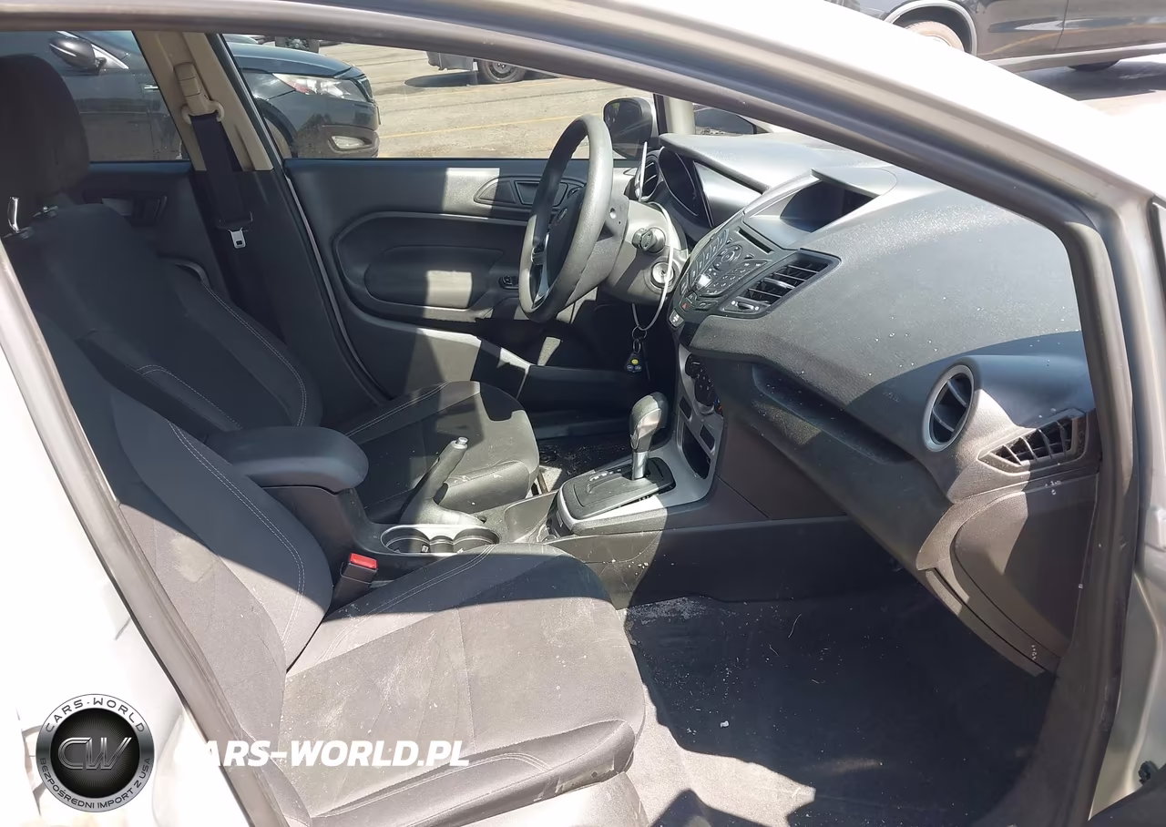 2019 Ford Fiesta Se VIN:3FADP4EJ4KM112358 - 5