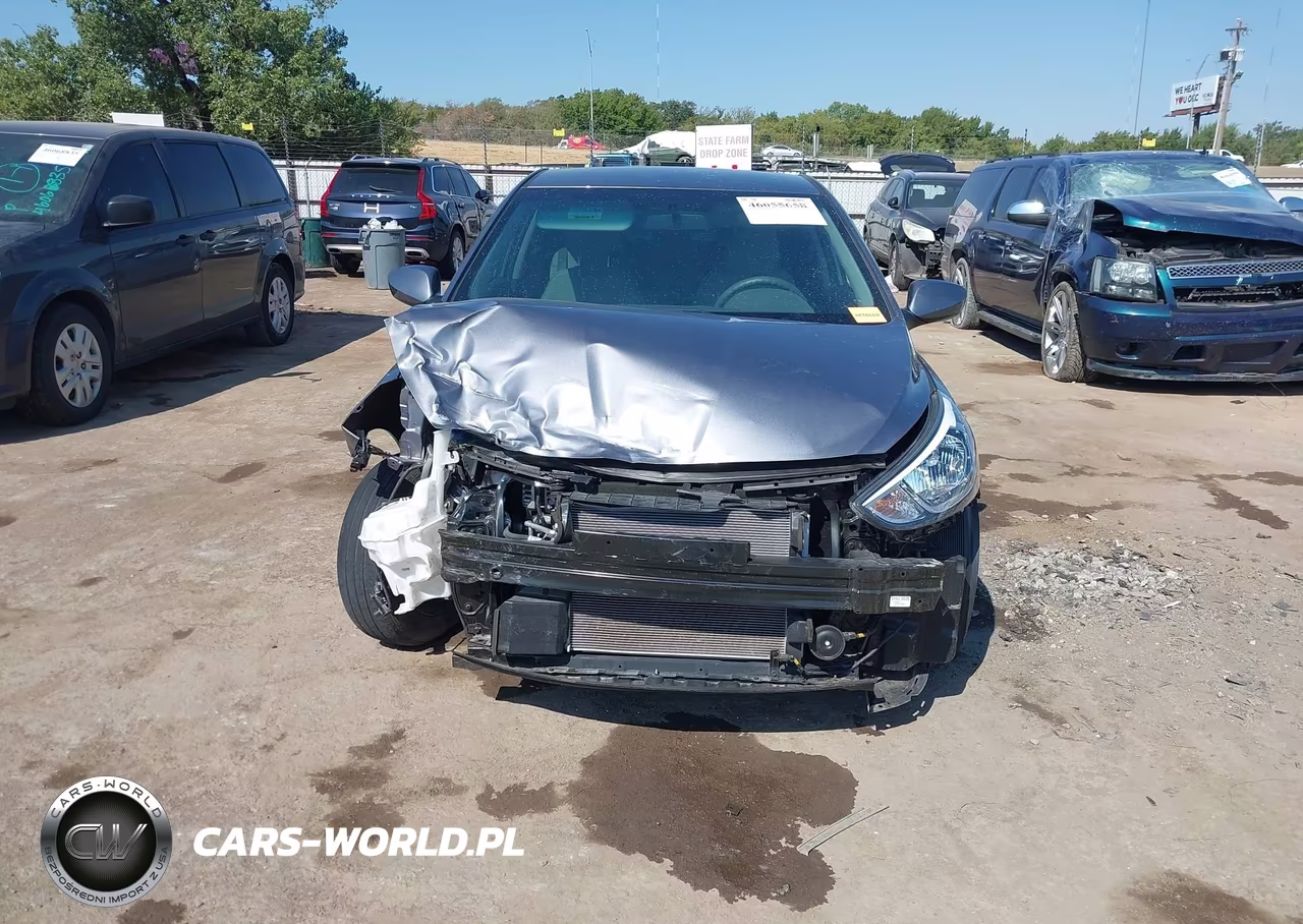 2017 Hyundai Accent Se VIN:KMHCT4AE1HU321843 - 13