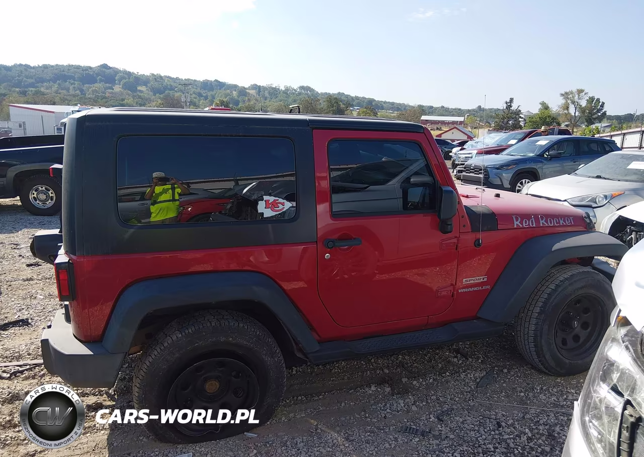2010 Jeep Wrangler Sport VIN:1J4AA2D13AL100796 - 13