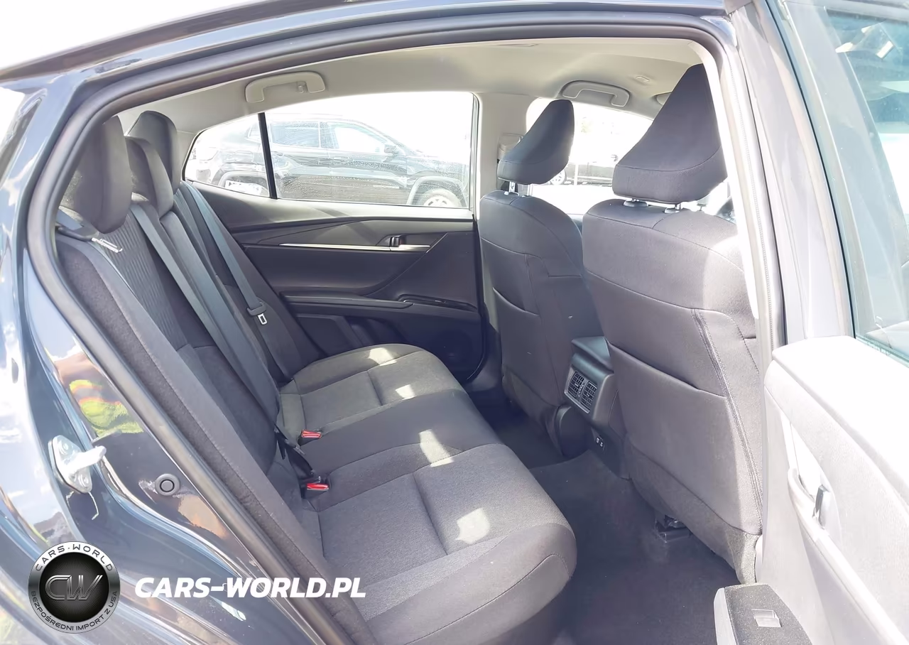 2025 Toyota Camry Le VIN:4T1DBADK8SU513727 - 8