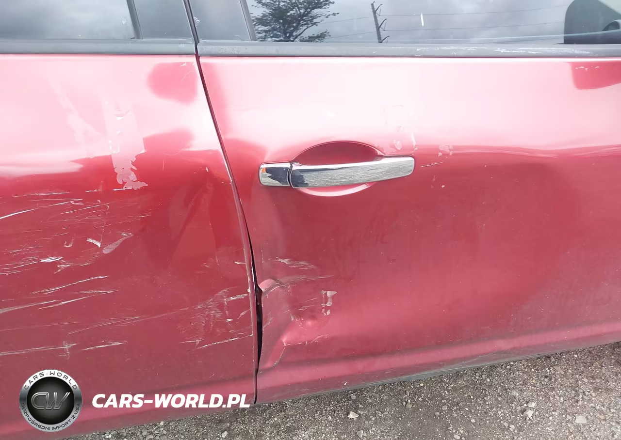 2010 Nissan Rogue S VIN:JN8AS5MV6AW104772 - 6