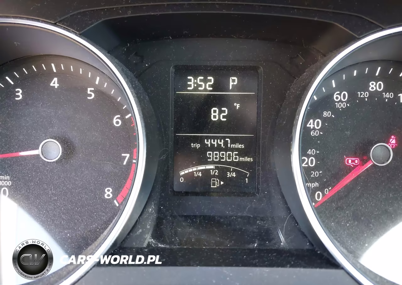 2018 Volkswagen Jetta 1.4T S VIN:3VW2B7AJ3JM249696 - 15