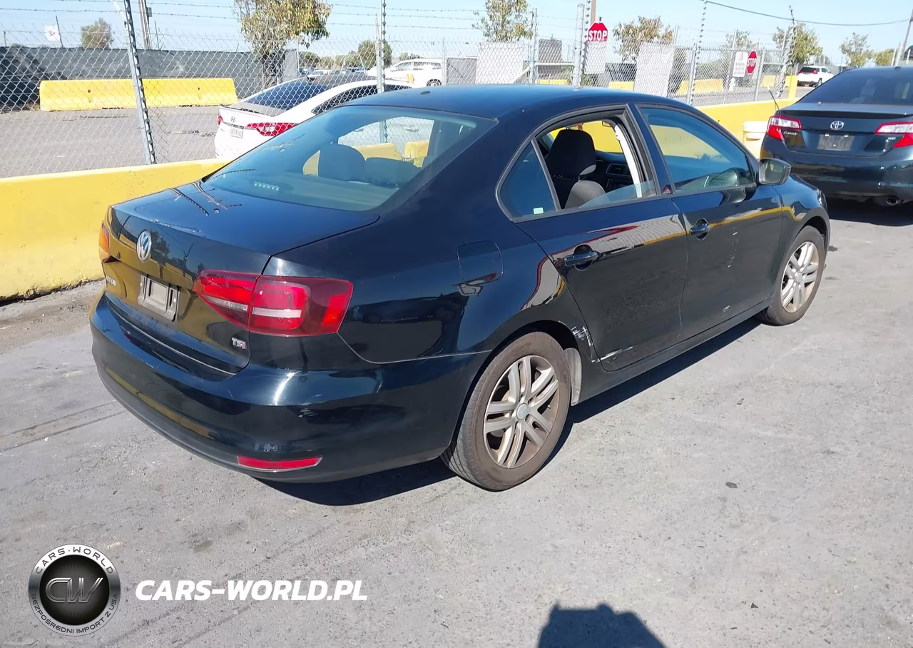 2018 Volkswagen Jetta 1.4T S VIN:3VW2B7AJ3JM249696 - 4