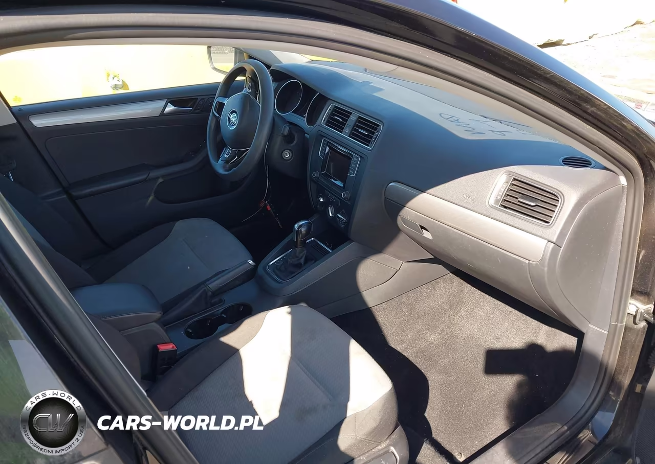 2018 Volkswagen Jetta 1.4T S VIN:3VW2B7AJ3JM249696 - 5