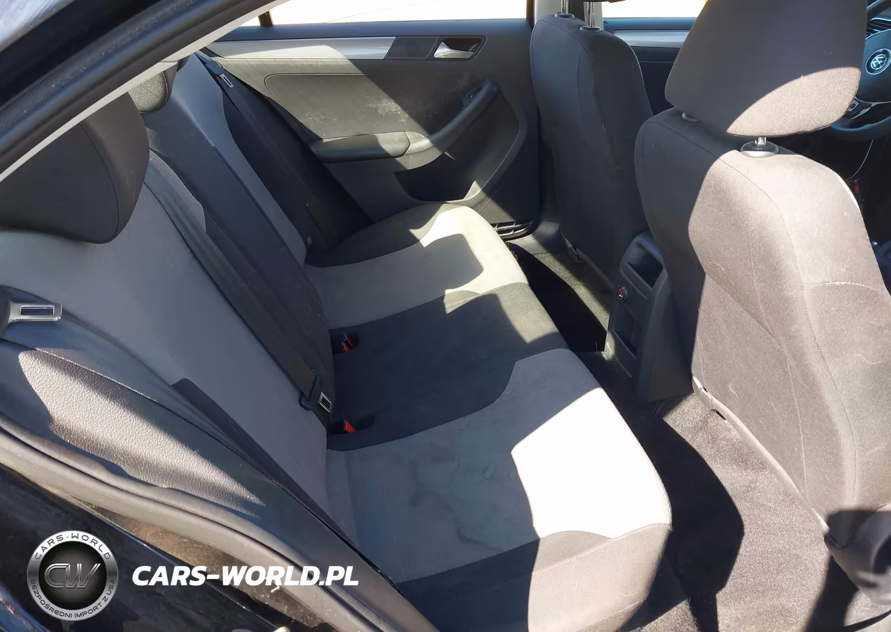 2018 Volkswagen Jetta 1.4T S VIN:3VW2B7AJ3JM249696 - 8