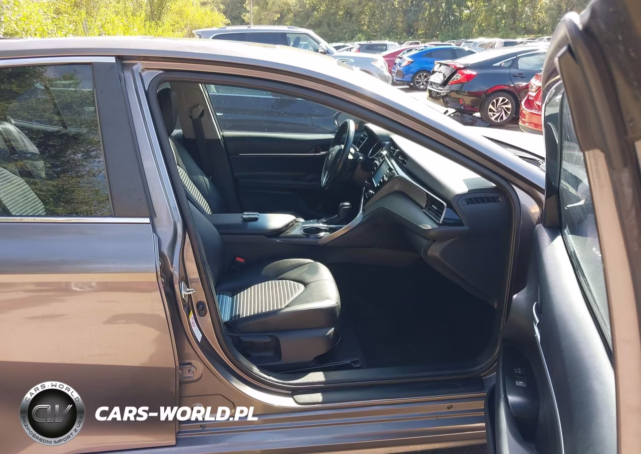 2019 Toyota Camry Se VIN:4T1B11HK8KU200990 - 5