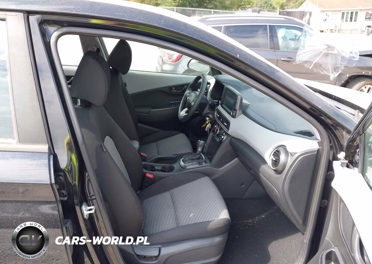 2018 Hyundai Kona Se VIN:KM8K1CAA6JU113424 - 5