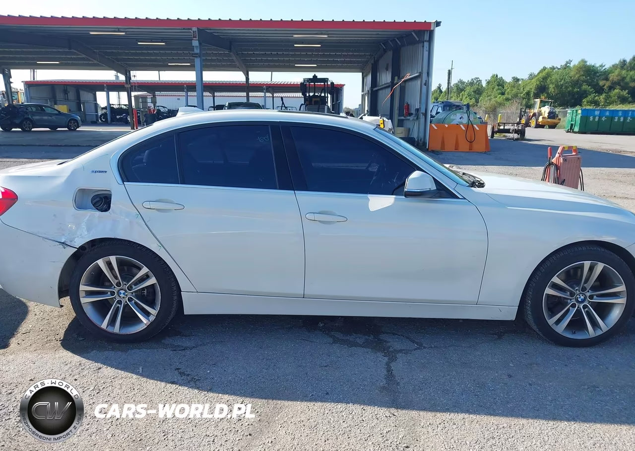 2017 BMW 330E Iperformance VIN:WBA8E1C3XHA030061 - 13