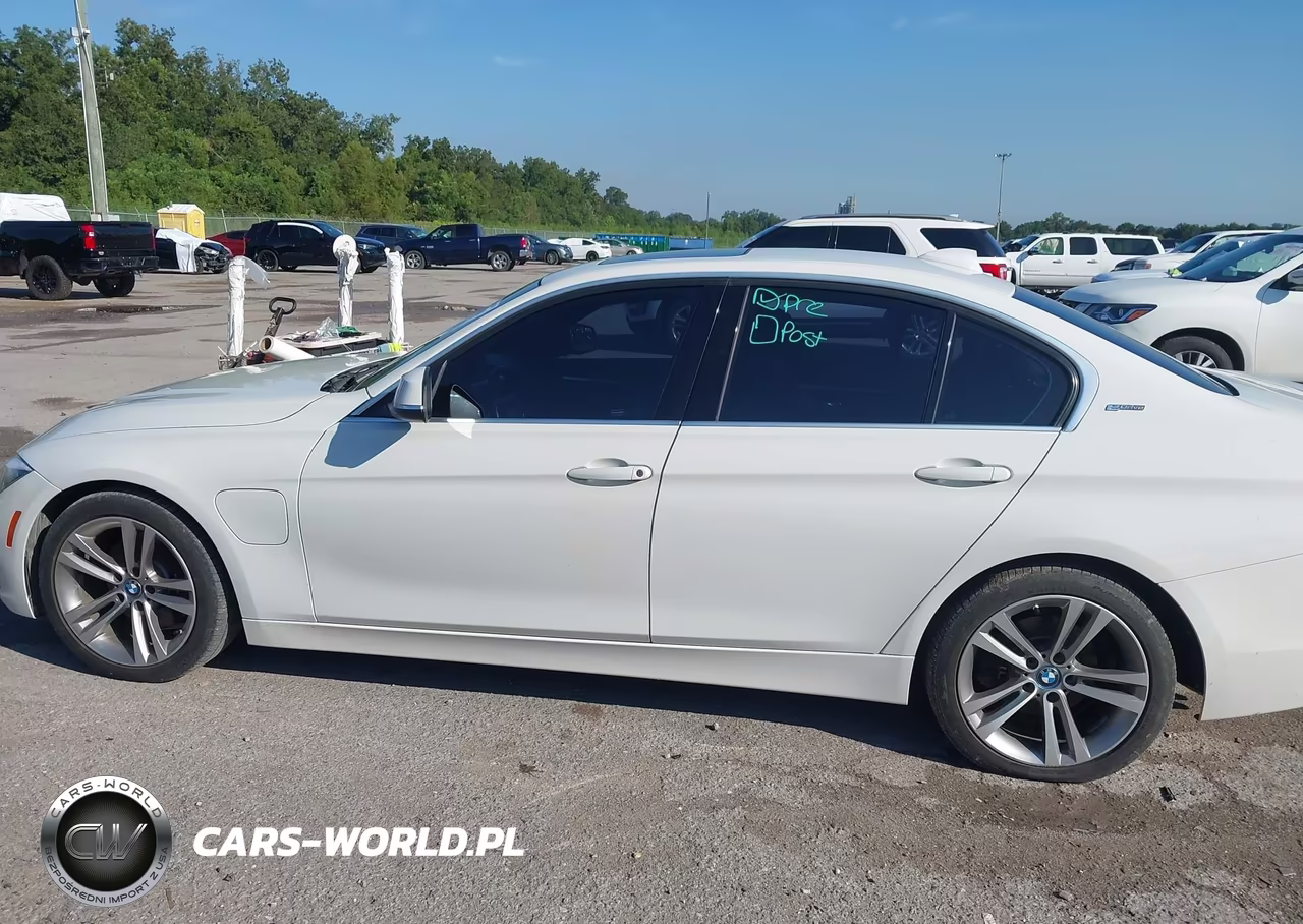 2017 BMW 330E Iperformance VIN:WBA8E1C3XHA030061 - 14