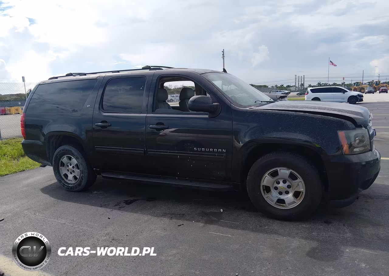 2013 Chevrolet Suburban 1500 Lt VIN:1GNSCJE08DR256281 - 13