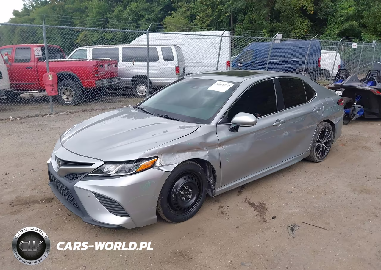 2018 Toyota Camry Se VIN:4T1B11HK8JU521622 - 2