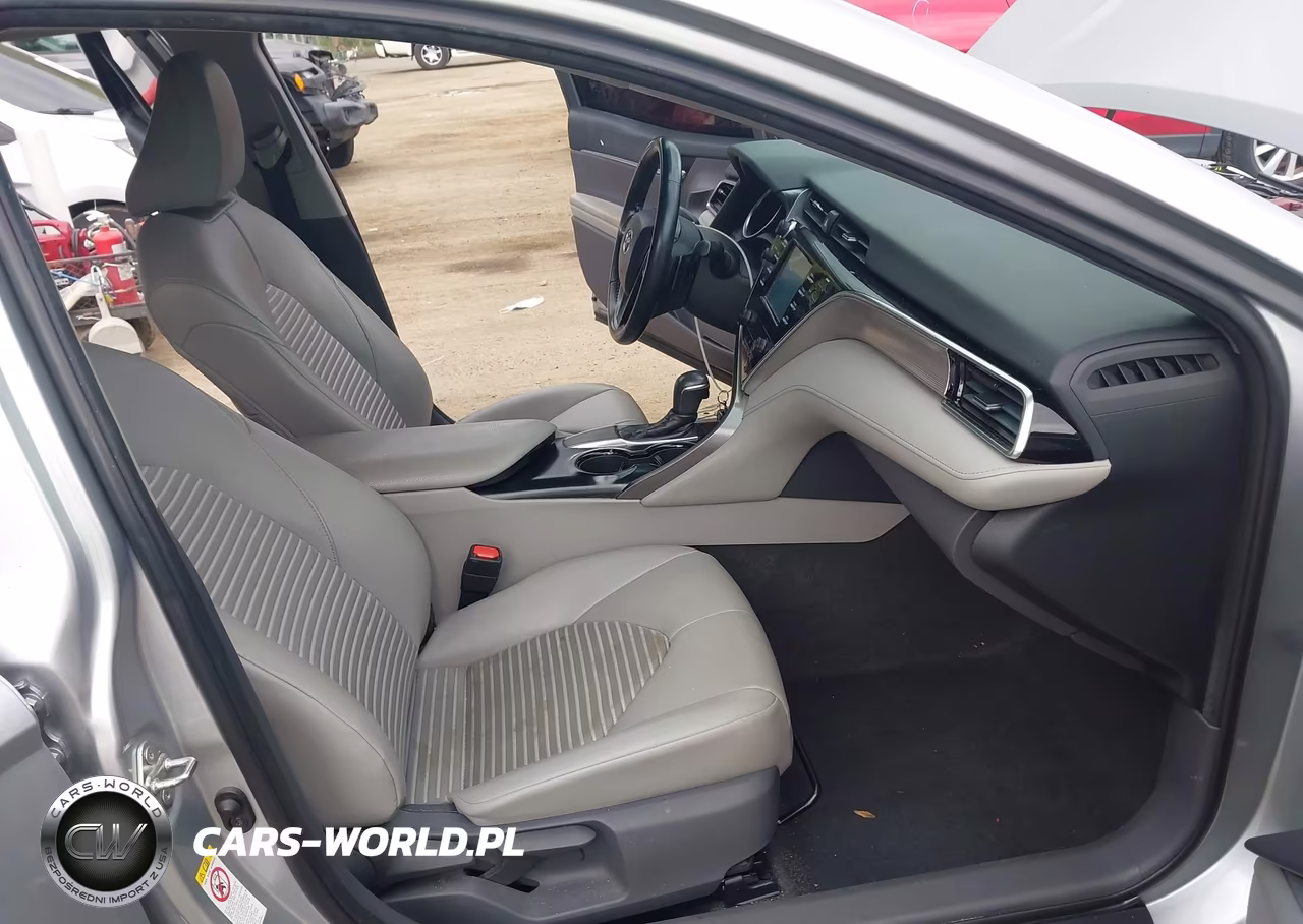 2018 Toyota Camry Se VIN:4T1B11HK8JU521622 - 5