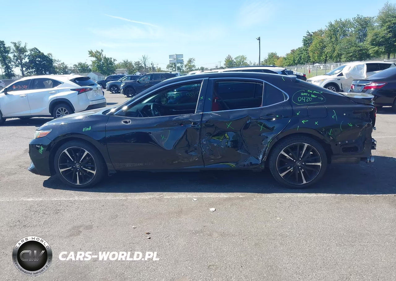 2018 Toyota Camry Xse VIN:4T1B61HK2JU523688 - 14