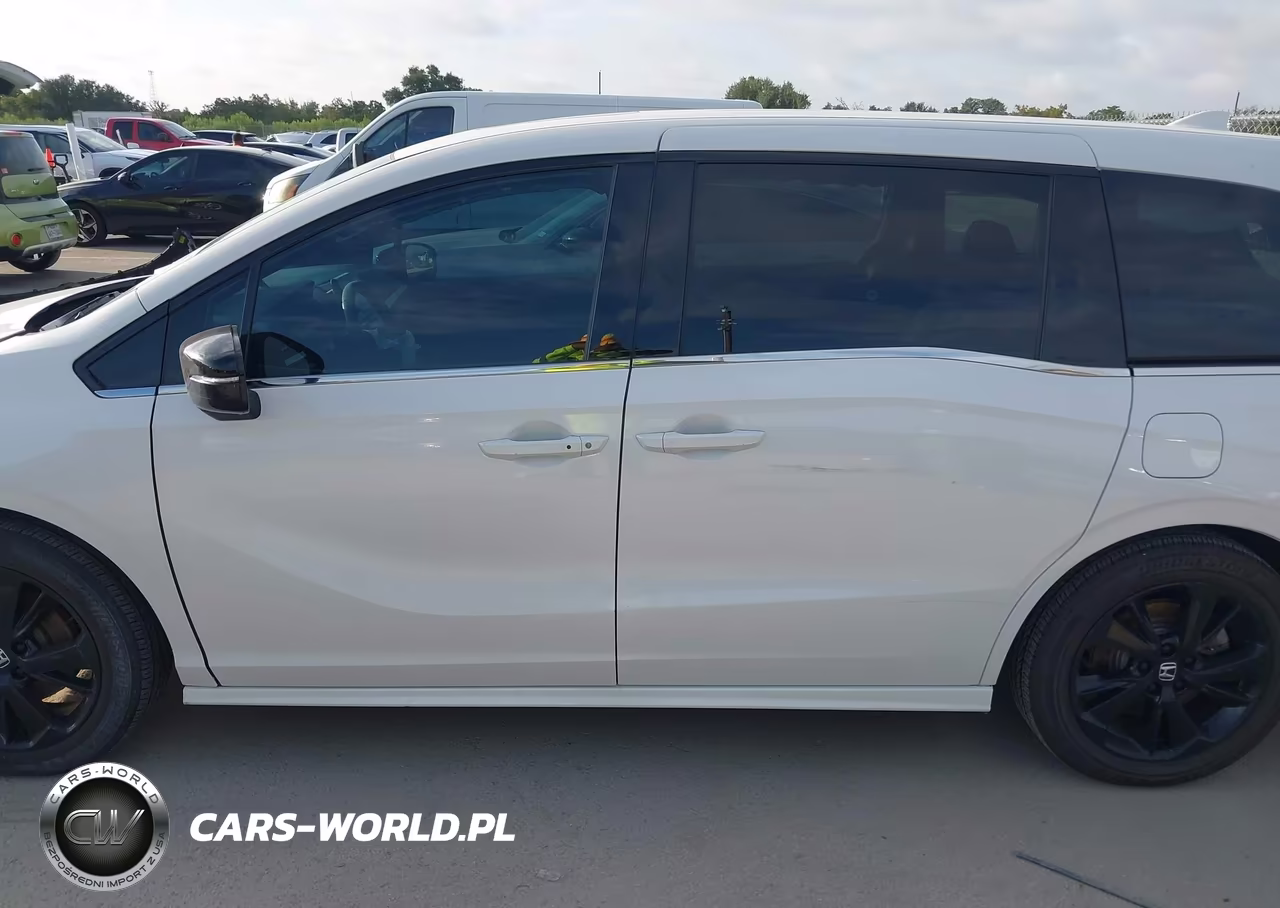 2023 Honda Odyssey Sport VIN:5FNRL6H75PB061536 - 15
