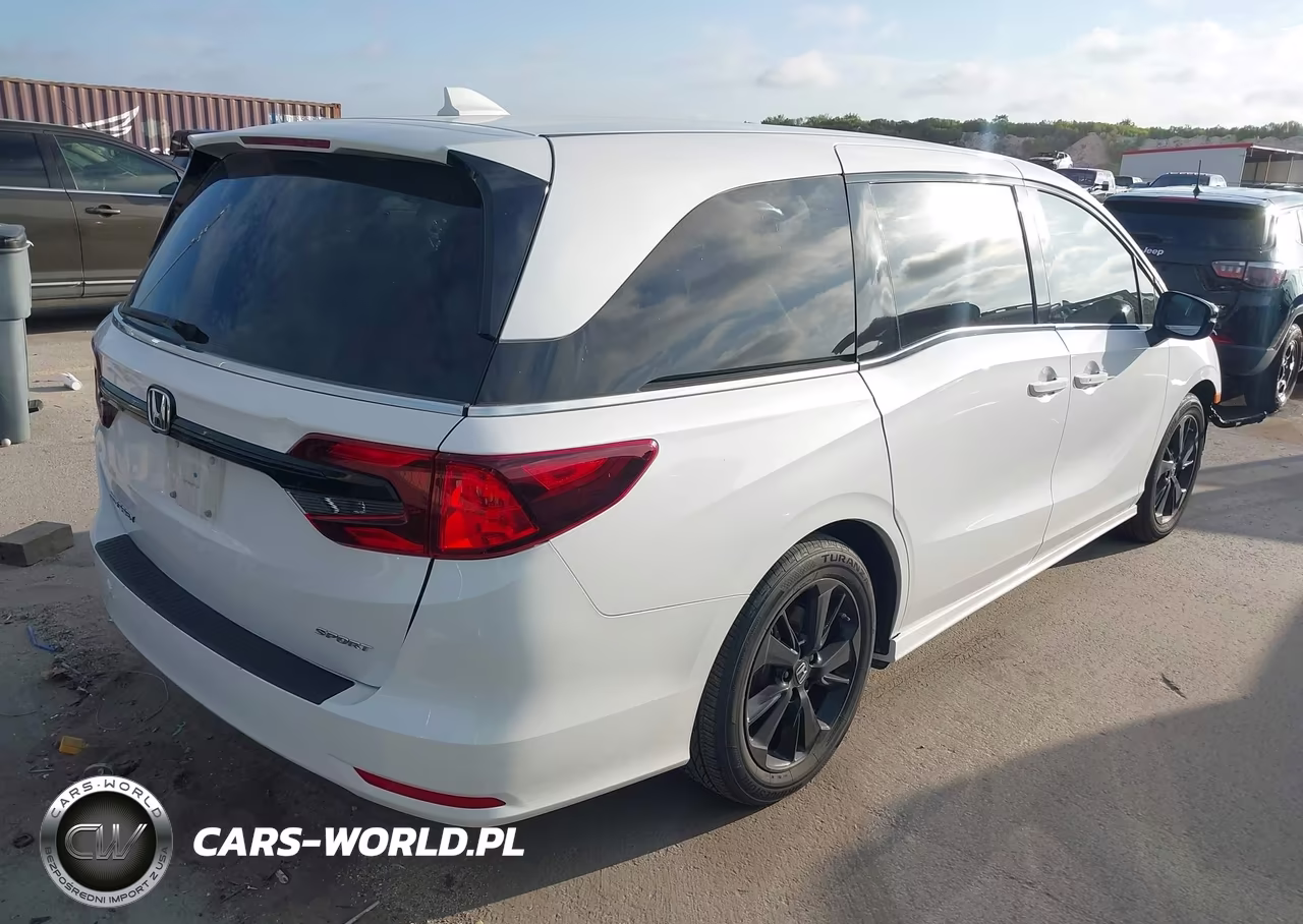2023 Honda Odyssey Sport VIN:5FNRL6H75PB061536 - 4