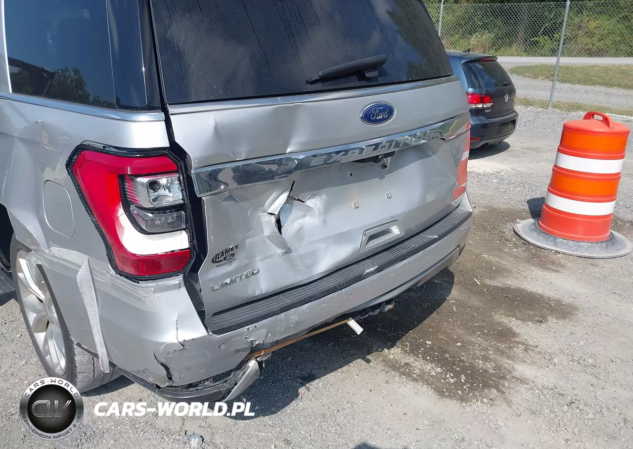 2019 Ford Expedition Limited VIN:1FMJU2AT8KEA68495 - 6