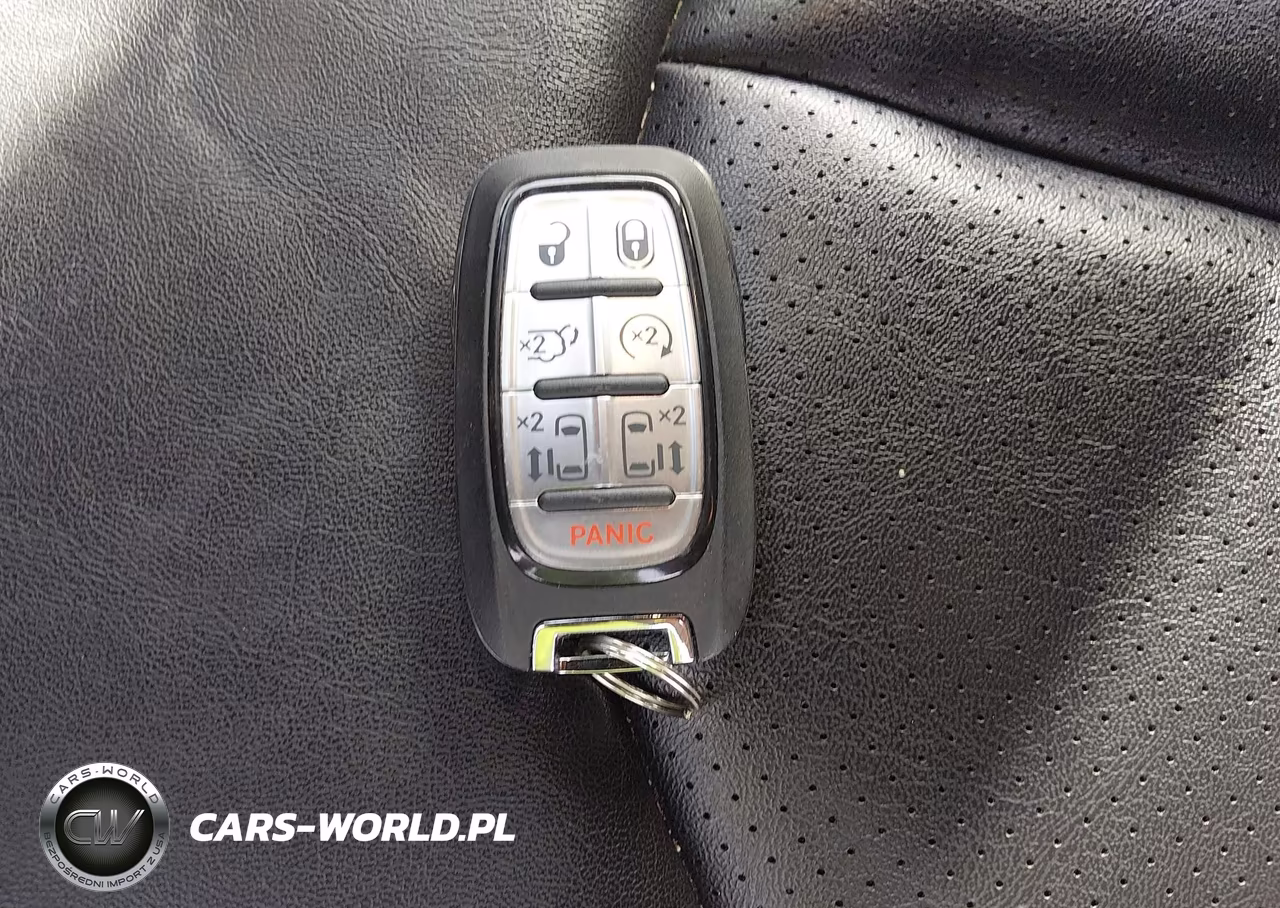 2025 Chrysler Pacifica Select VIN:2C4RC1BG4SR522833 - 11