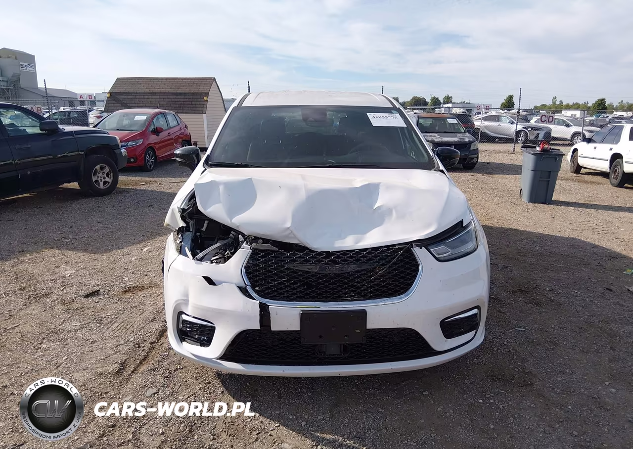 2025 Chrysler Pacifica Select VIN:2C4RC1BG4SR522833 - 12