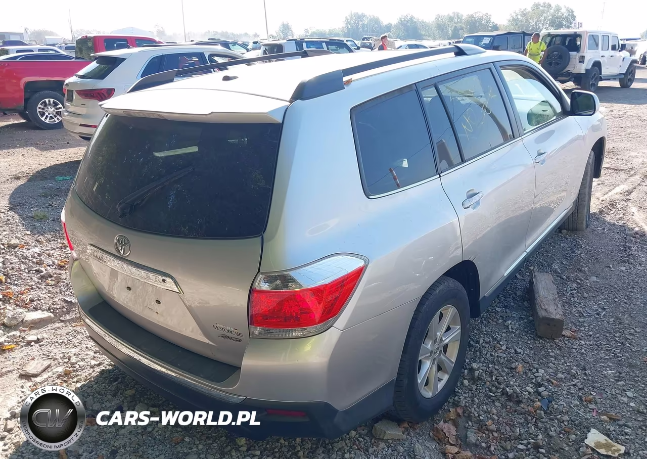 2011 Toyota Highlander Se V6 VIN:5TDBK3EH7BS058559 - 4