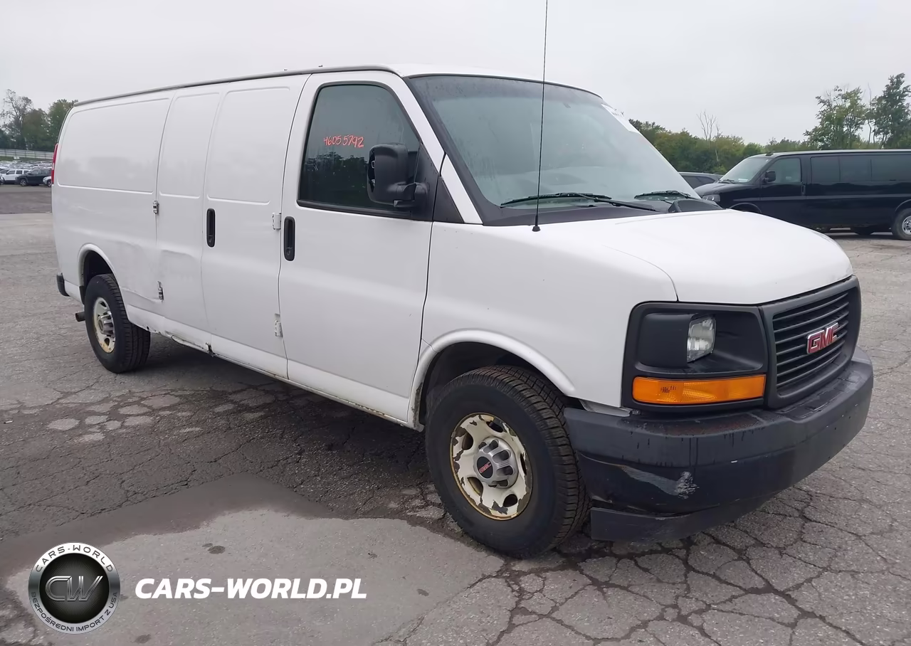 2017 GMC Savana 3500 Work Van