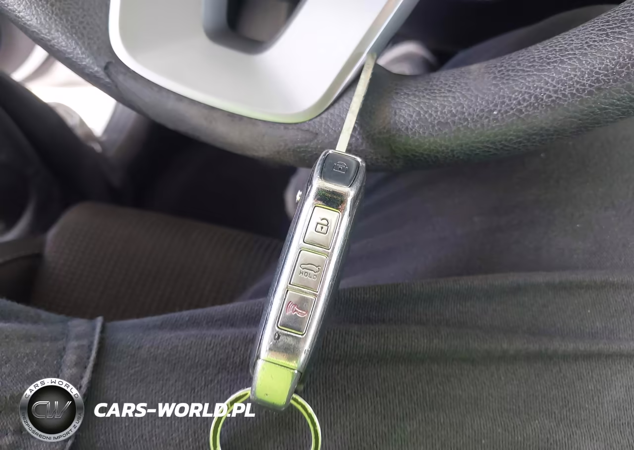 2019 Kia Forte Lxs VIN:3KPF24AD5KE081519 - 11