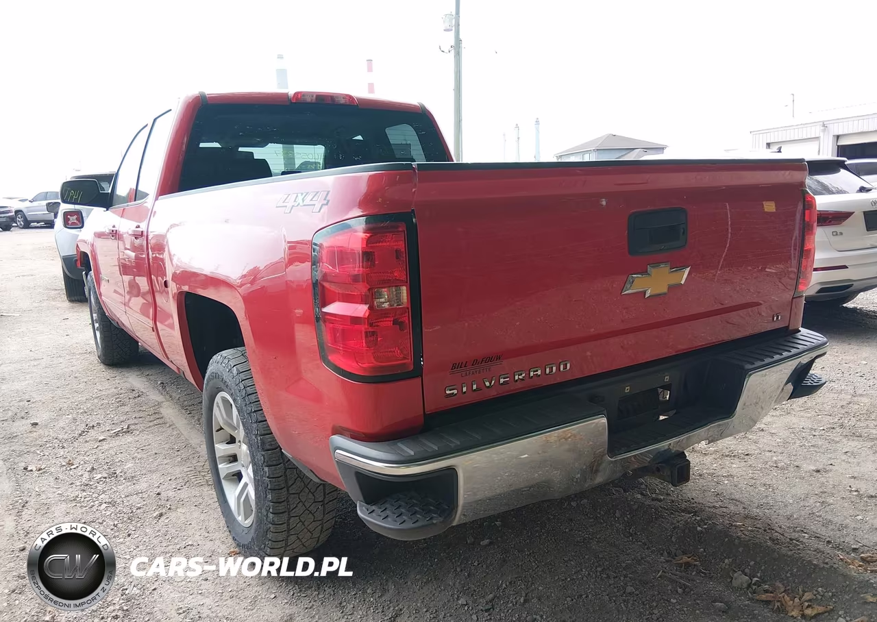 2018 Chevrolet Silverado 1500 1Lt VIN:1GCVKREC3JZ211830 - 3