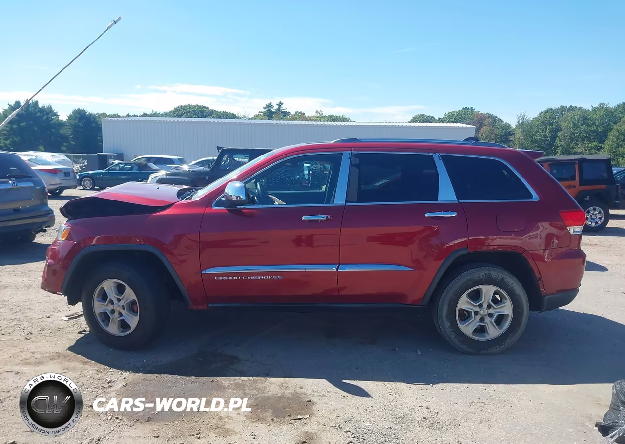 2014 Jeep Grand Cherokee Laredo VIN:1C4RJFAG9EC470133 - 13