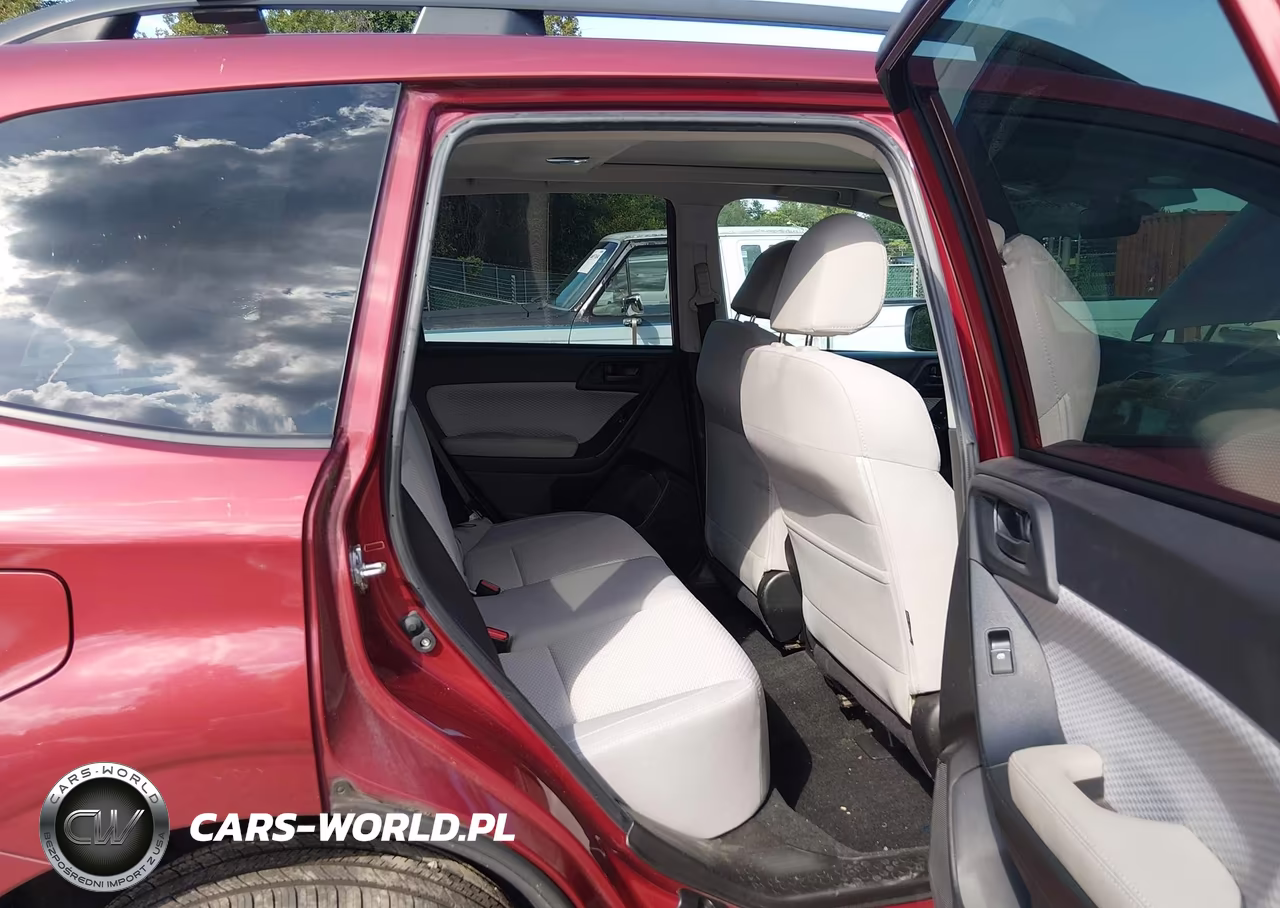 2018 Subaru Forester 2.5I Premium VIN:JF2SJAEC4JH589475 - 8
