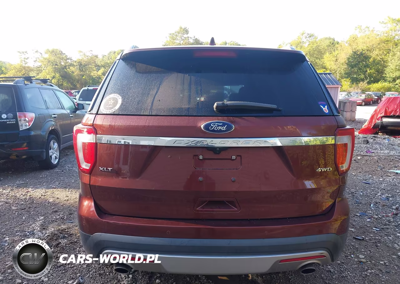 2016 Ford Explorer Xlt VIN:1FM5K8D88GGB32354 - 16