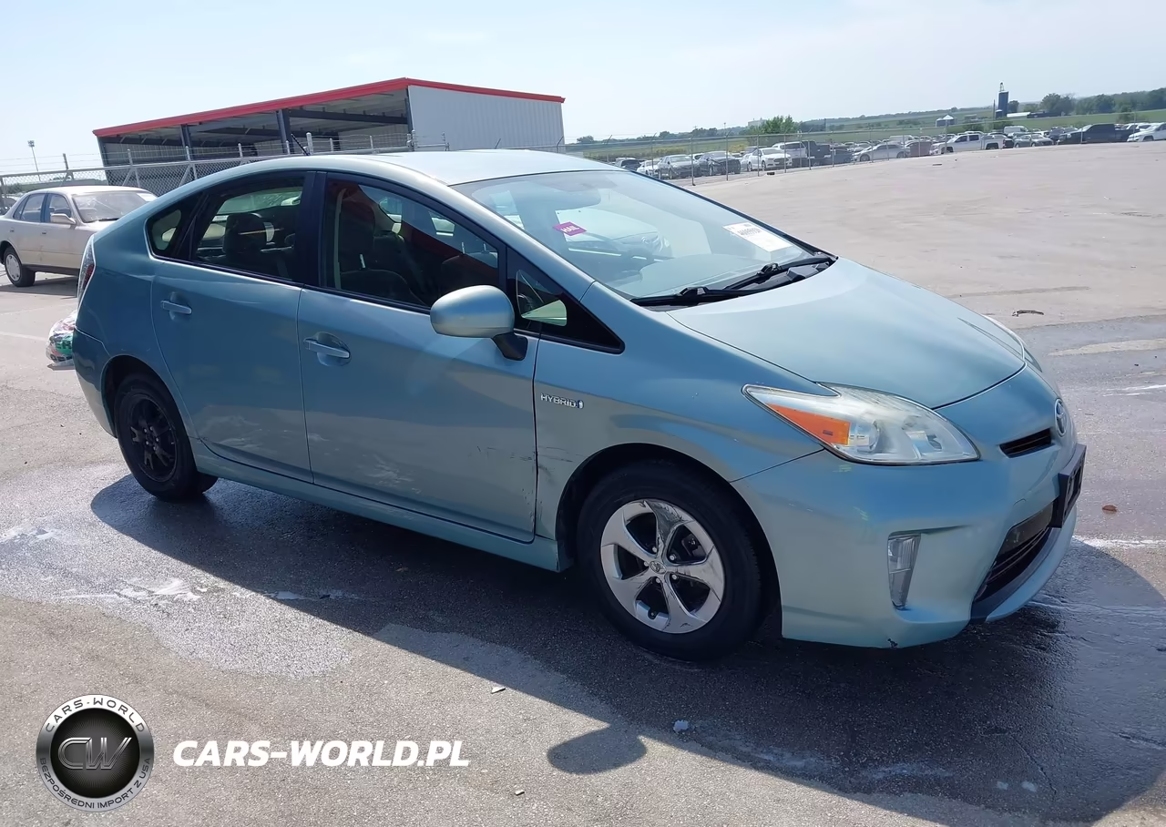2013 Toyota Prius Two