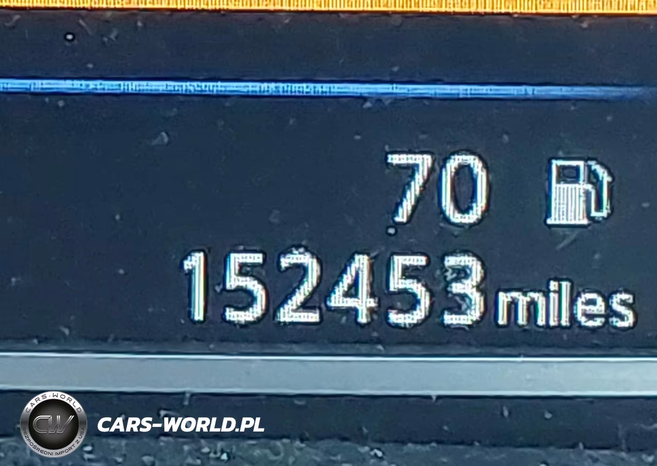 2019 Nissan Sentra S VIN:3N1AB7AP3KY438428 - 15