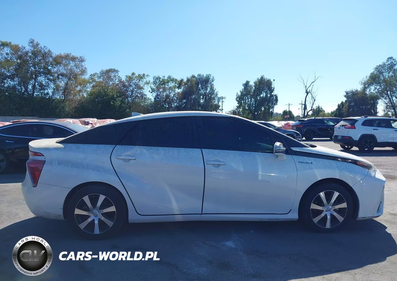 2020 Toyota Mirai VIN:JTDBVRBD6LA008214 - 13