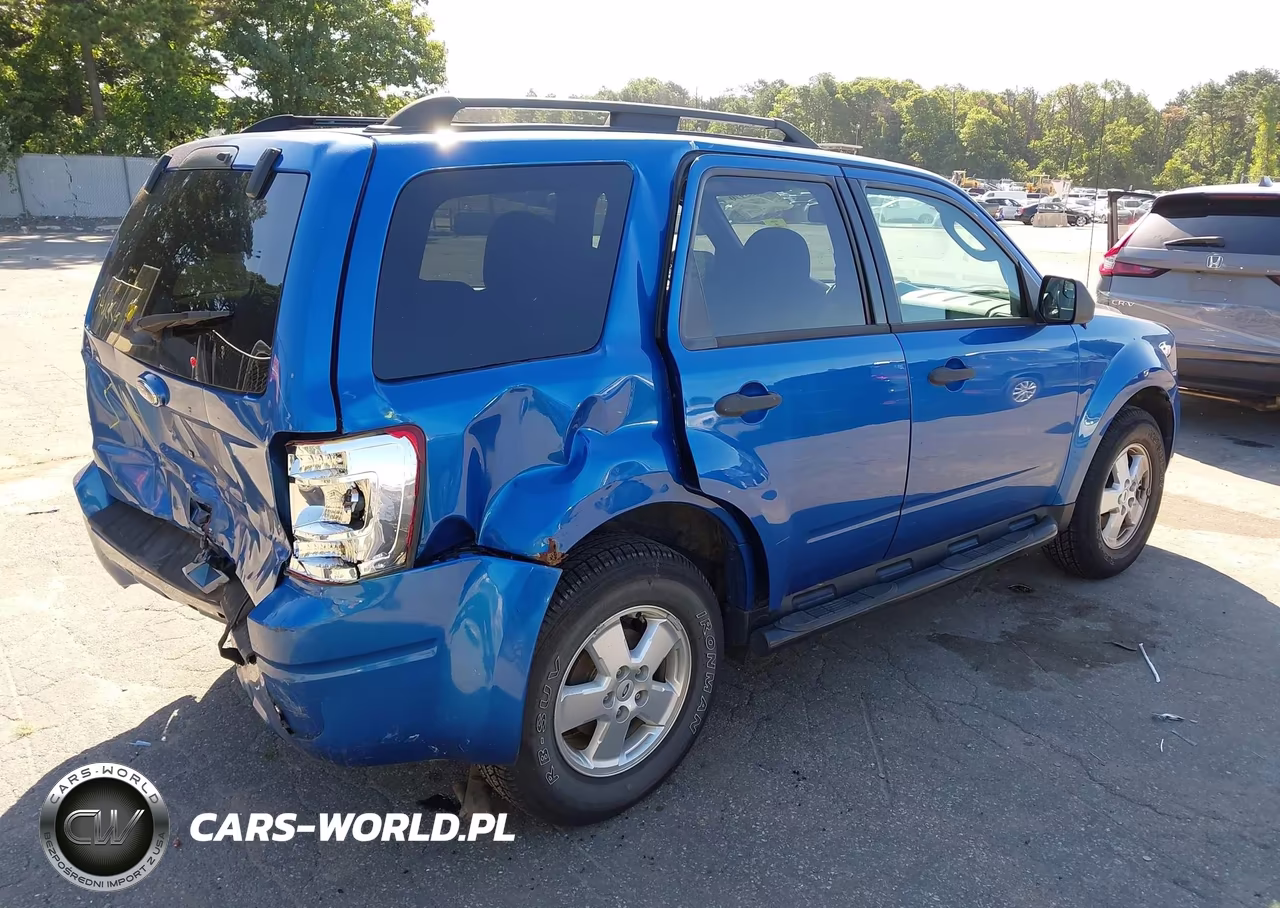 2012 Ford Escape Xlt VIN:1FMCU0D72CKB56828 - 4
